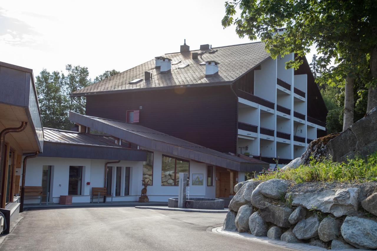 Alpenlodge Val Gronda Obersaxen Exterior foto